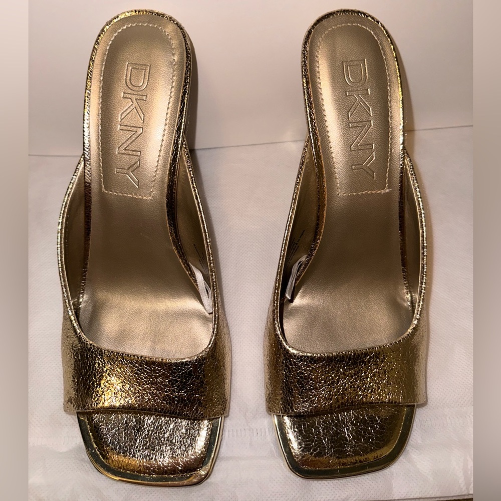 DKNY limited Gold Shoes